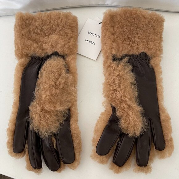 BOTTEGA VENETA Leather and Shearling Women's Gloves, Brown and Tan, 649949 - Picture 1 of 10